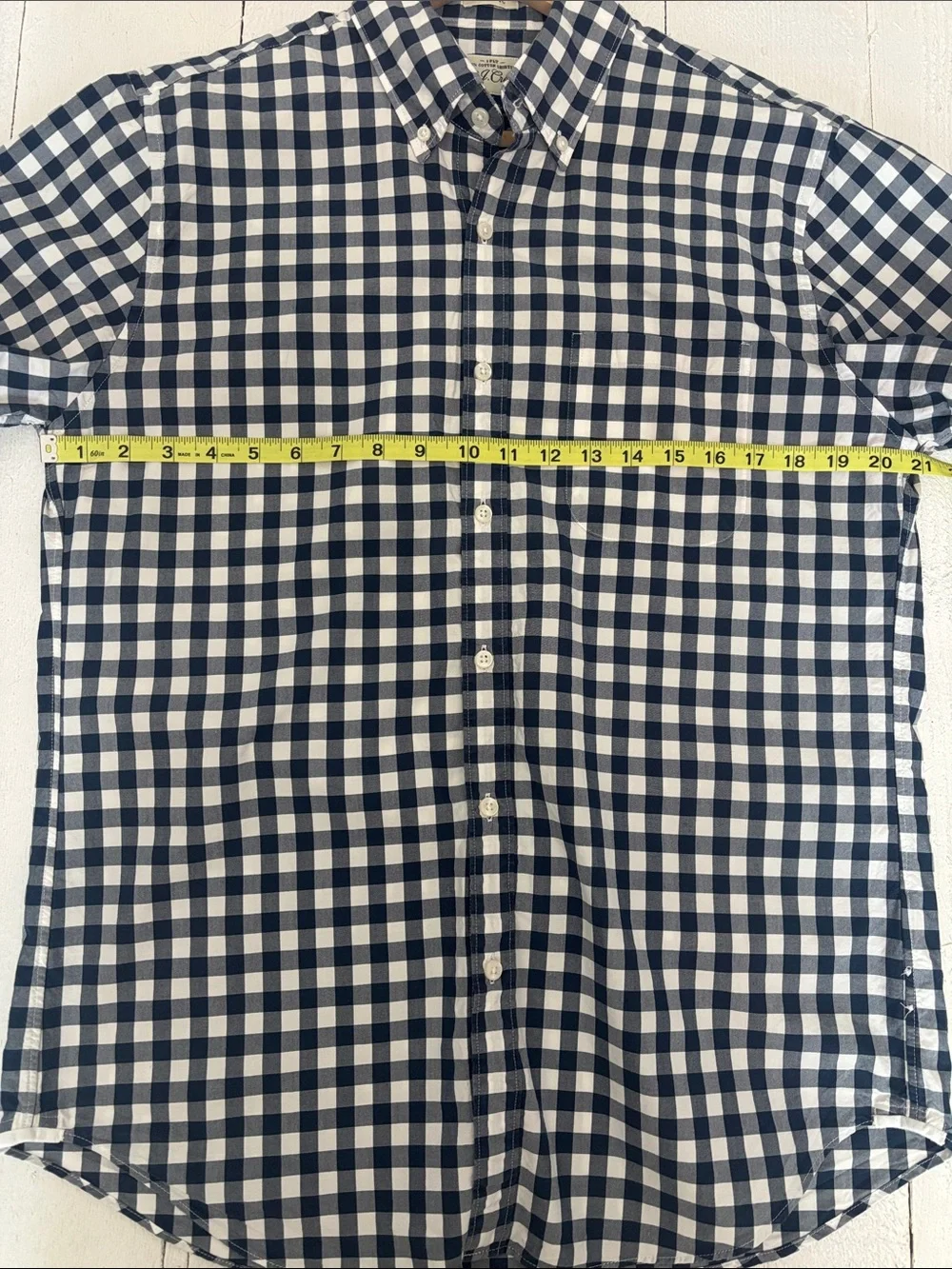 J. Crew Men’s Navy and White Gingham Short-Sleeve Button-Down Shirt M Medium